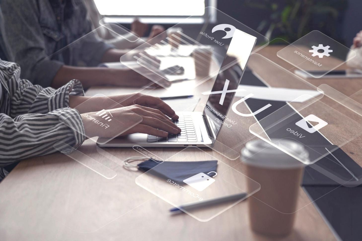 Zoptymalizowany interfejs gry mobilnej pokazujący równowagę między estetyką a wydajnością